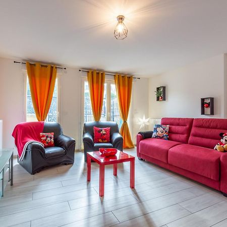 Bienvenue Chez Mickey ! Apartment Монтеврен Екстериор снимка