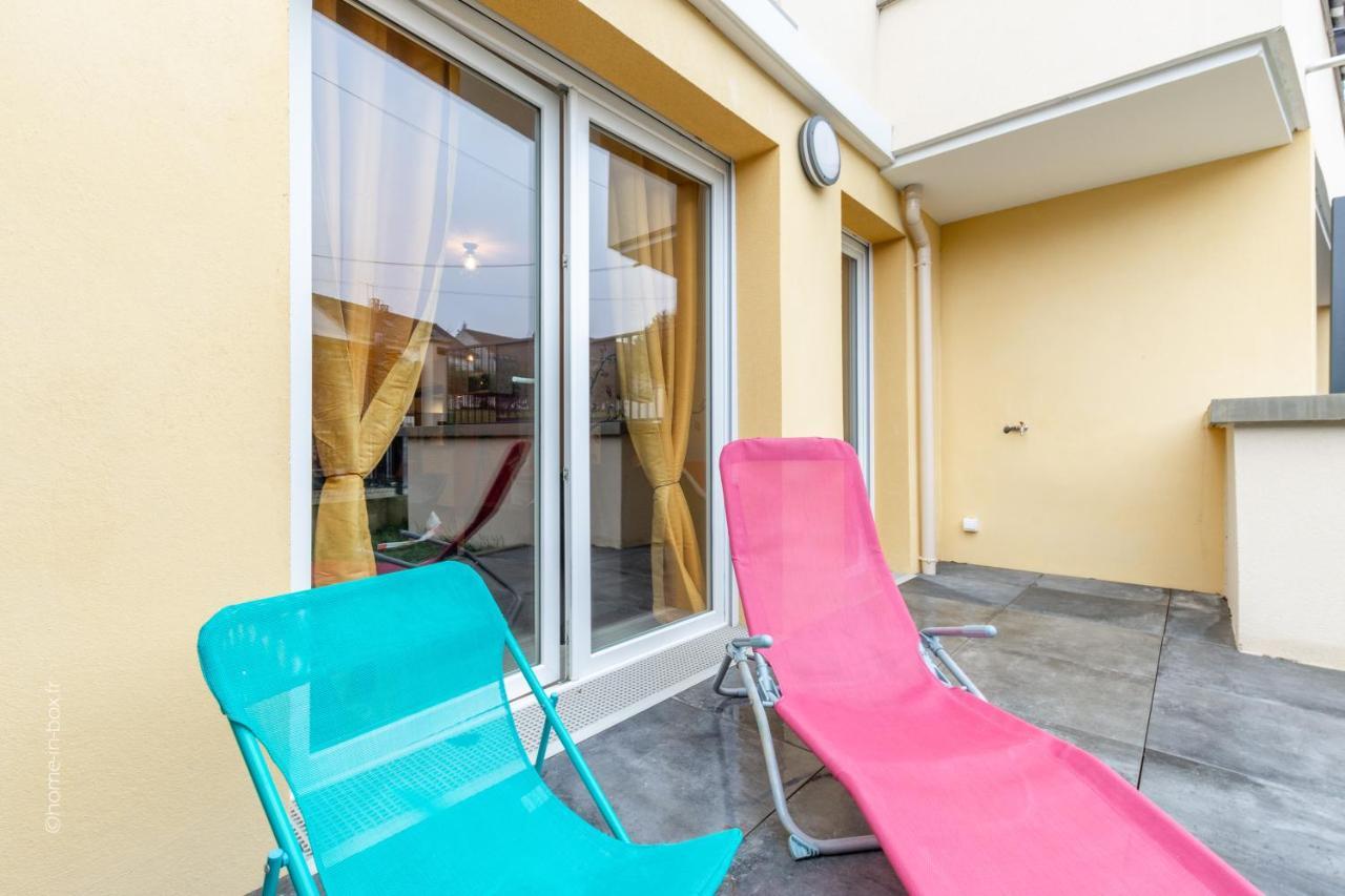 Bienvenue Chez Mickey ! Apartment Монтеврен Екстериор снимка